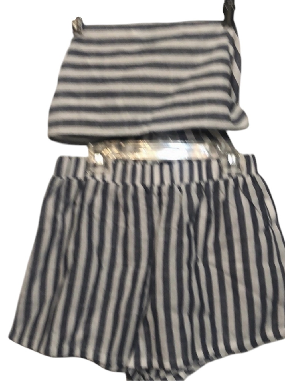 SHEIN size Small black & white lightweight 2 Piece short & scarf type top